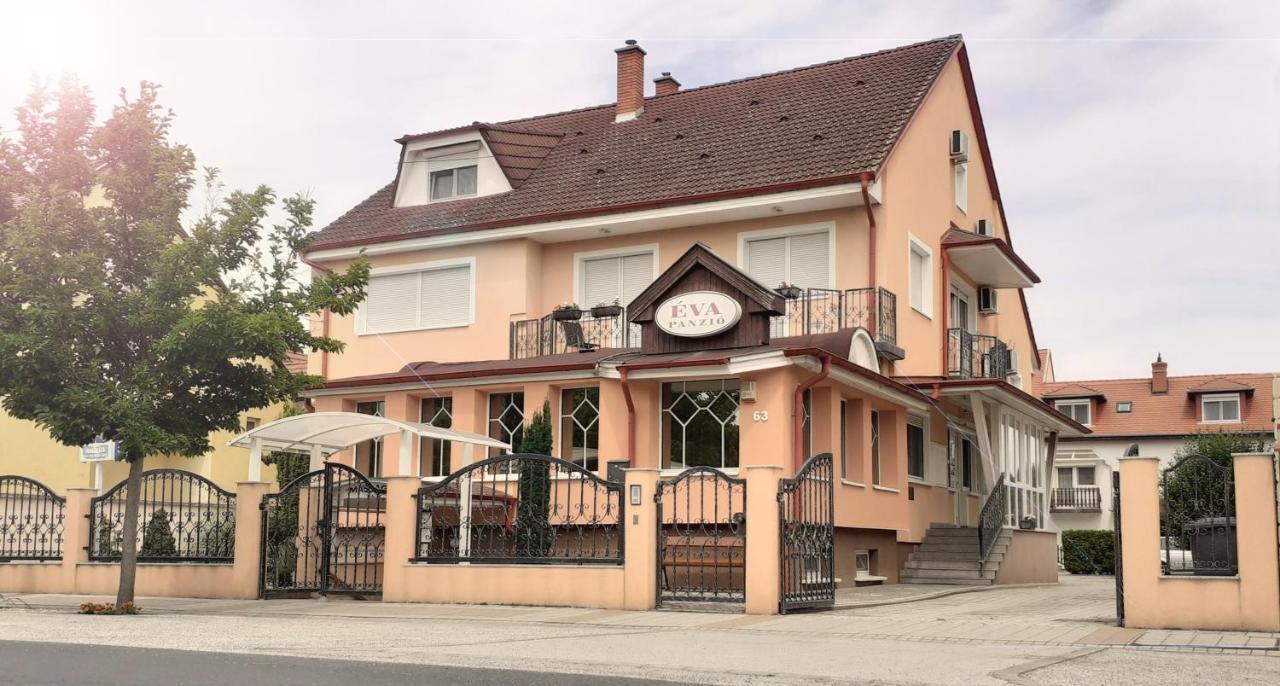 Eva Panzio Hotel Sárvár Exterior foto